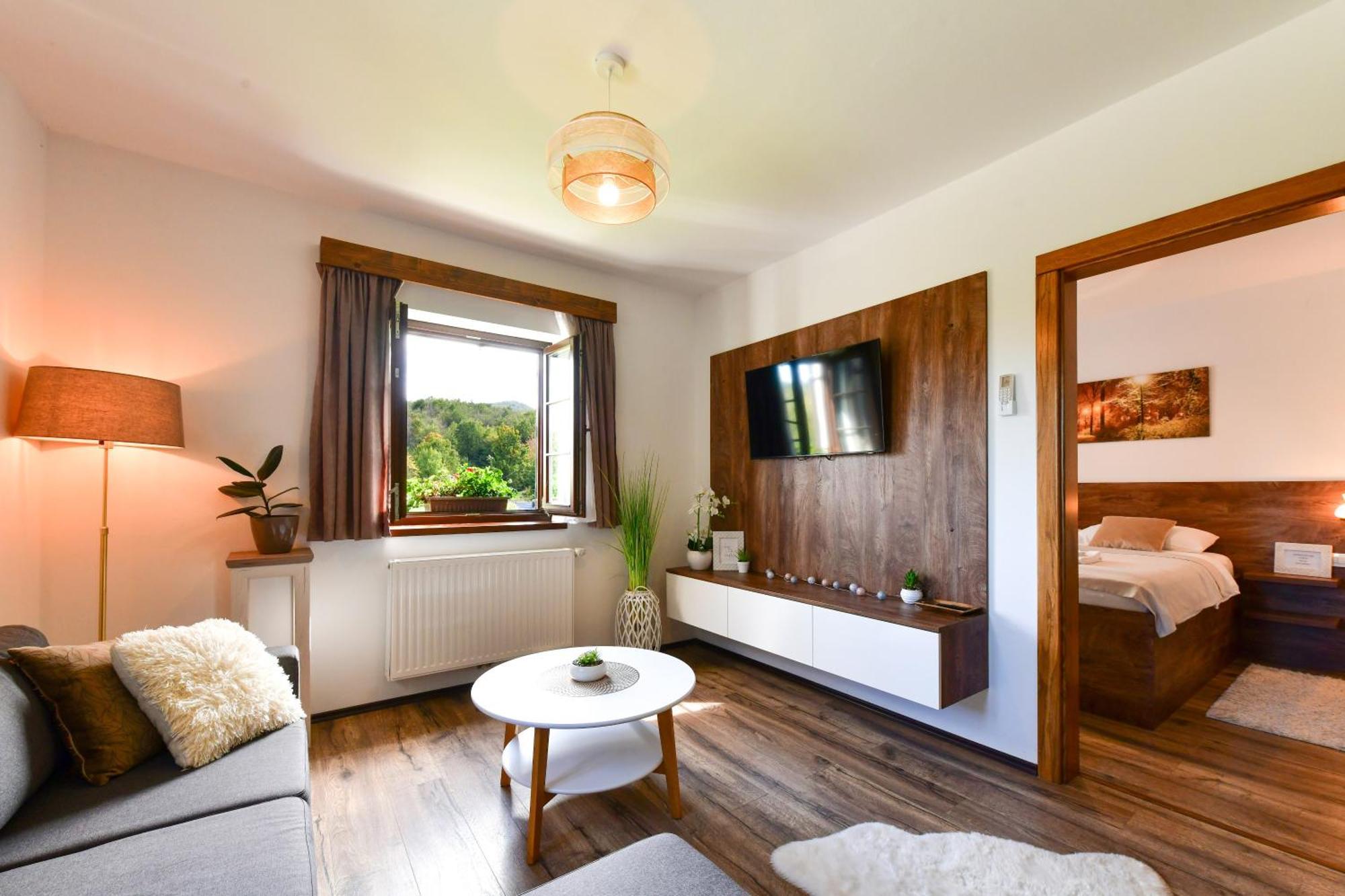 Flora House Apartman Rastovača Kültér fotó